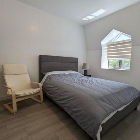 Orchid Lodgement Montreal Exterior photo